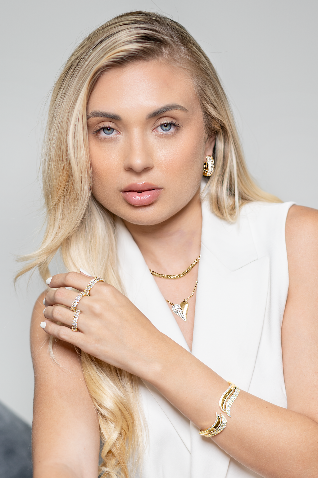 Abstract Shaped Clear CZ Ring (D58)